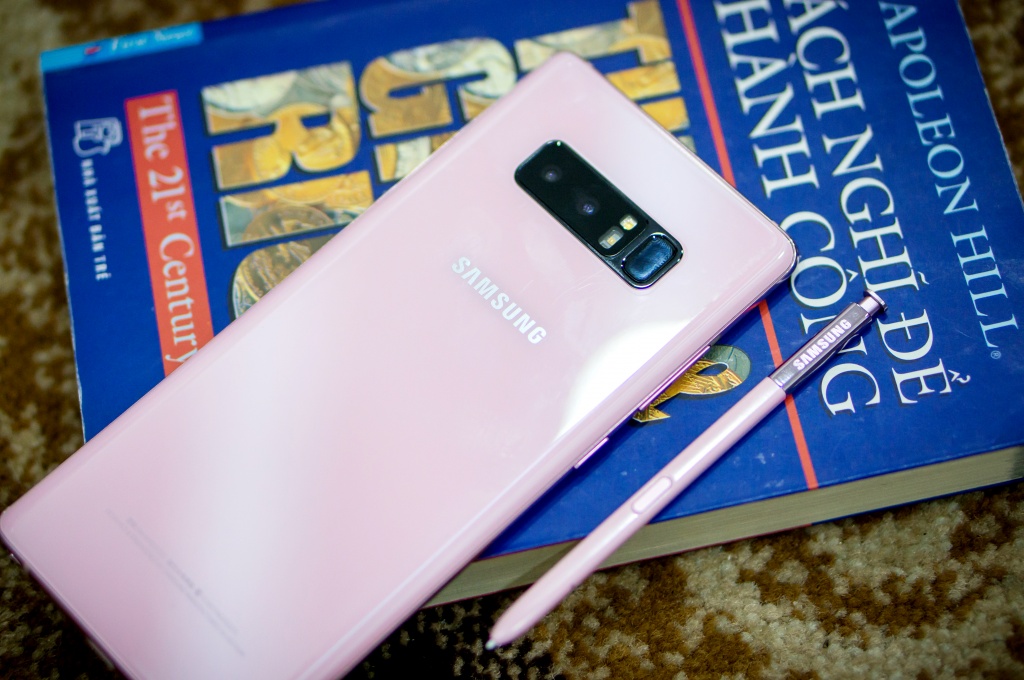 galaxy note8 mau hong anh dao ve viet nam