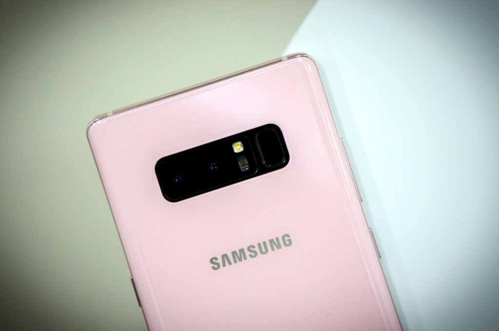 galaxy note8 mau hong anh dao ve viet nam