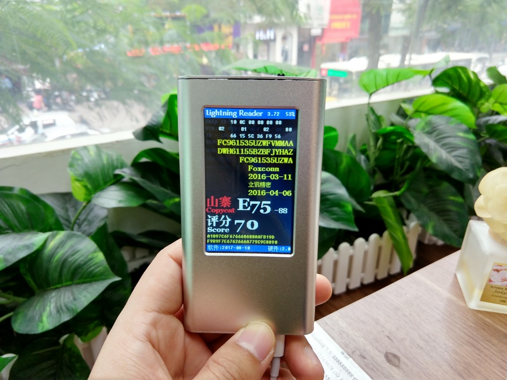 thiet bi dac biet giup phat hien cap iphone dom