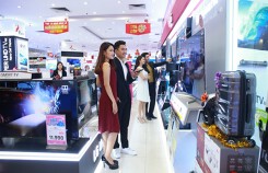 LG tung hơn 30 mẫu TV 4K ra thị trường cuối năm