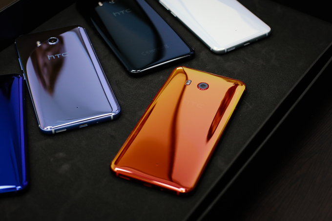 5 smartphone cao cấp giá tốt dịp cuối năm 5 smartphone cao cap gia tot dip cuoi nam