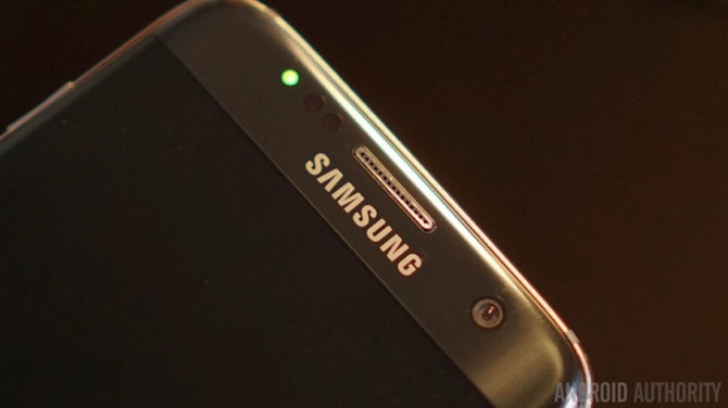 samsung 2018 lieu co con dong vai ke thong tri