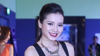 phuong trinh jolie toi yeu va bo nhieu dan ong de tra thu cho me