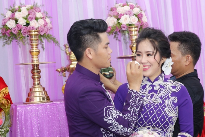 Sao Việt hội ngộ trong lễ cưới lần hai của Lê Phương sao viet hoi ngo trong le cuoi lan hai cua le phuong