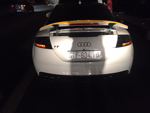 xe sang audi boc chay tren cao toc tphcm trung luong