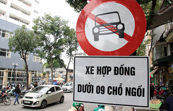 Sở Giao thông Hà Nội đề nghị cấm Uber, Grab trên 11 tuyến phố