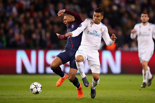 ronaldo toa sang dua real vao tu ket champions league