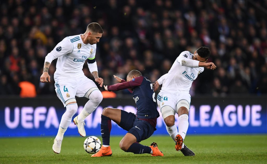 ronaldo toa sang dua real vao tu ket champions league