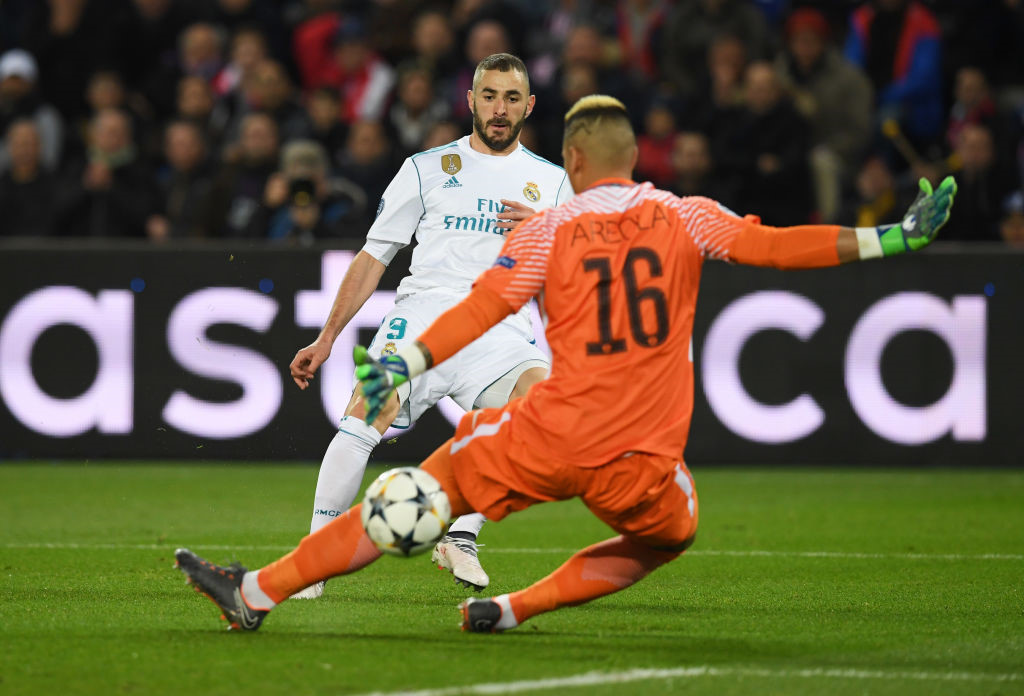 ronaldo toa sang dua real vao tu ket champions league