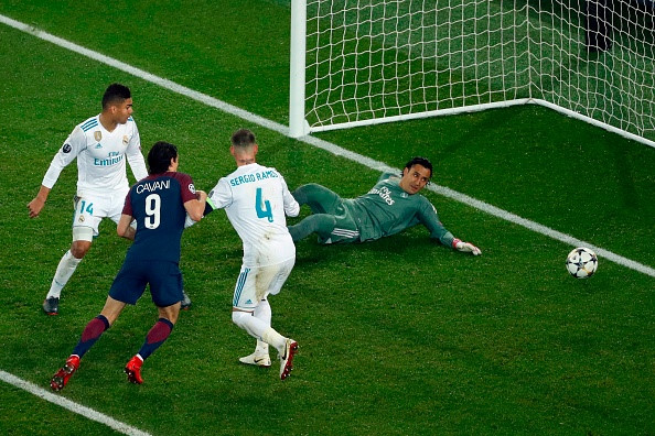 ronaldo toa sang dua real vao tu ket champions league