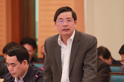 ha noi trieu tap loat can bo ung xu khong chuan len giai trinh