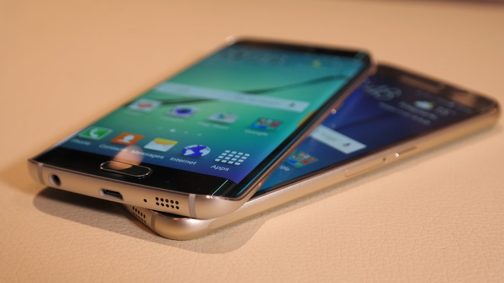 samsung vo tinh tiet lo tro ly ao rieng tren galaxy s8