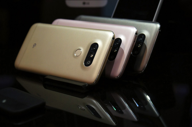 6 smartphone chinh hang se len ke ngay sau tet am lich