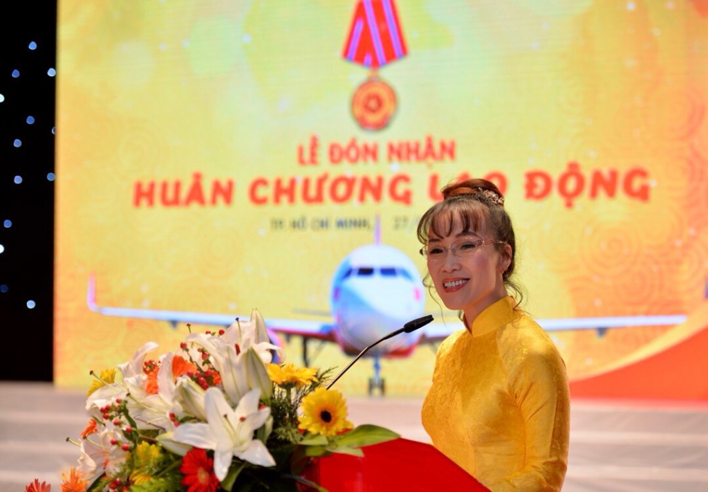 chuyen bay thang cho co dong vien u23 viet nam da dap xuong thuong chau