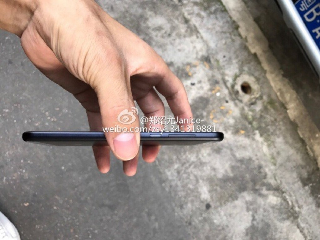 lo dien hinh anh cua xiaomi mi 5c thiet ke cao cap kinh tran vien