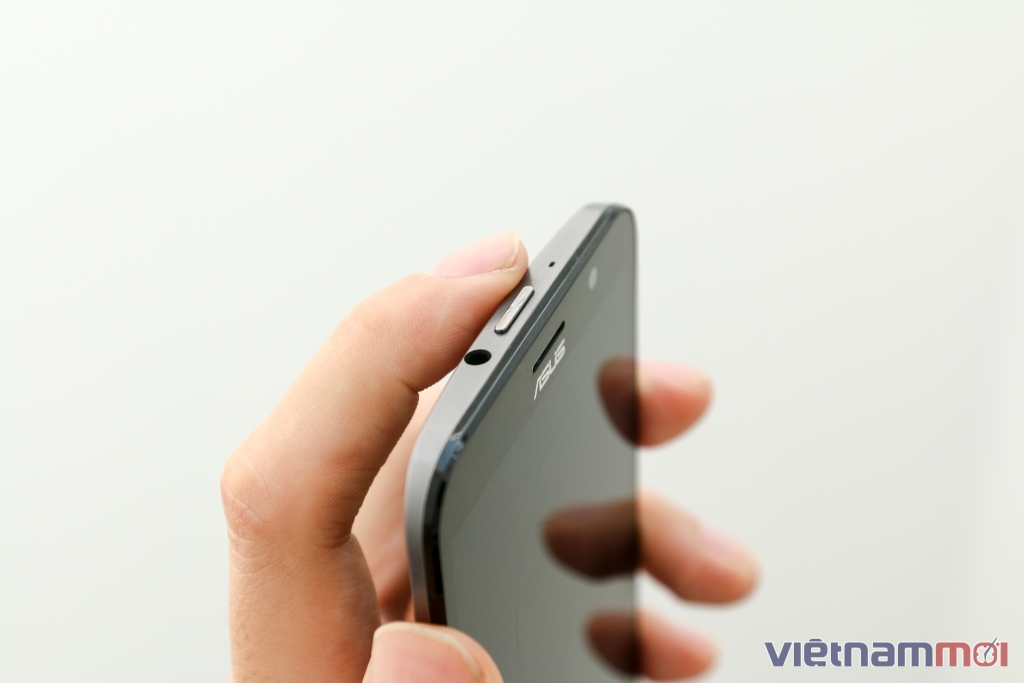 asus zenfone go tv smartphone xem tv ky thuat so gia re