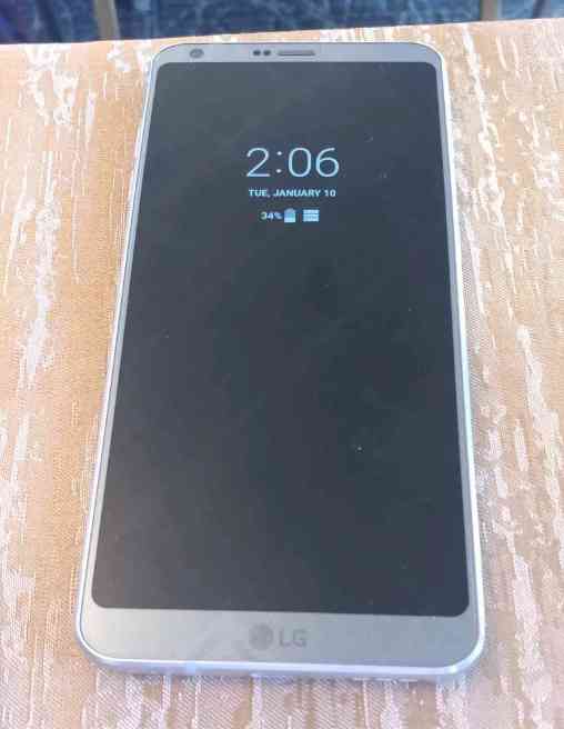 lg g6 tie p tu c lo a nh thu c te la n na y la ba n ma u ba c sang tro ng man always on