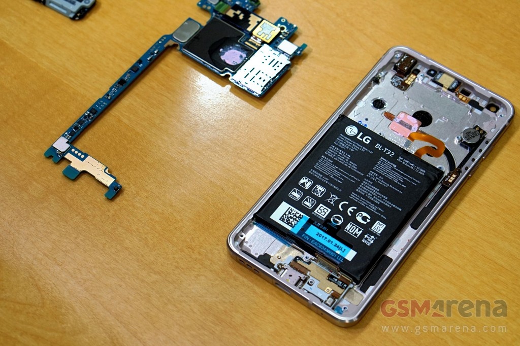 thao roi lg g6 ong tan nhiet cao cap va pin li po khong the thay the