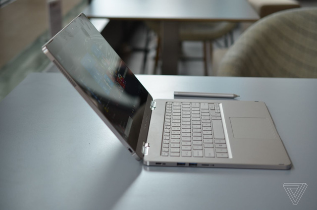 can canh porsche design book one su thay the tuyet voi cho surface book