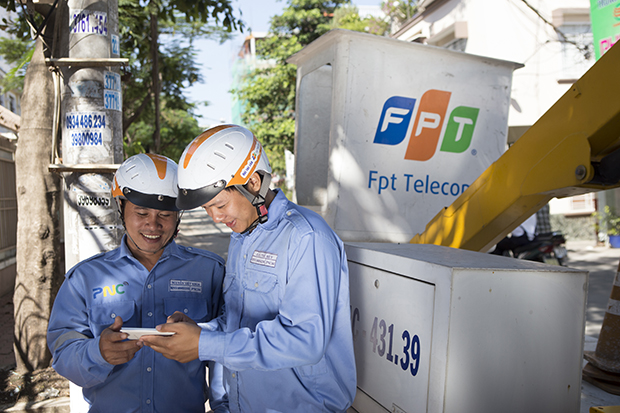 fpt telecom ra mat goi dich vu internet toc do cao 1gbs dau tien tai viet nam