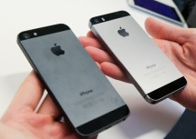 iphone 4s smartphone thay doi cuoc choi di dong