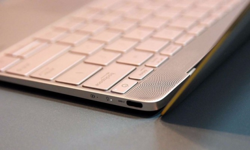 asus zenbook 3 chiec macbook chay windows 10