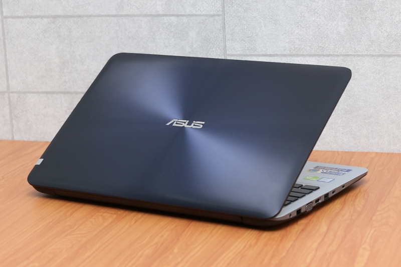 mua laptop gi voi 12 trieu dong