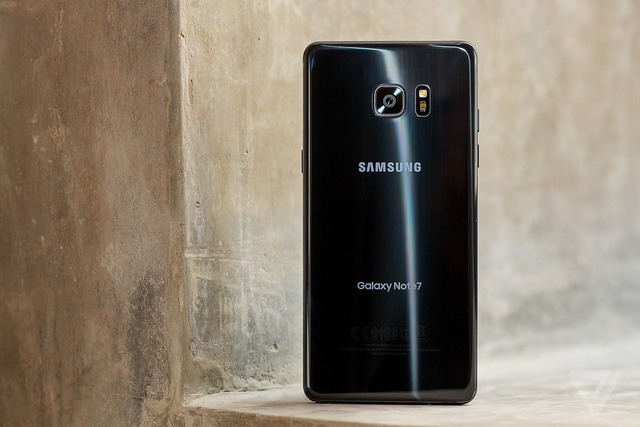 bao han quoc dua tin samsung dung san xuat galaxy note 7