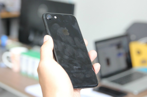 Giá iPhone 7 xách tay giảm sâu gia iphone 7 xach tay giam sau