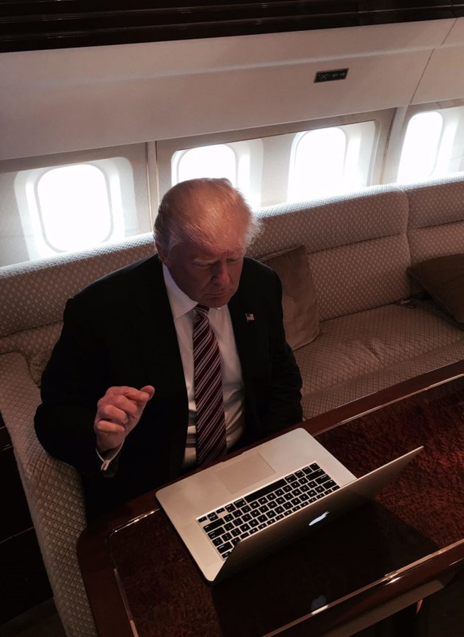 ong donald trump chua tung su dung may tinh