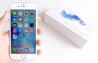 iphone 8 co the dat them 50 usd duoi thoi donald trump