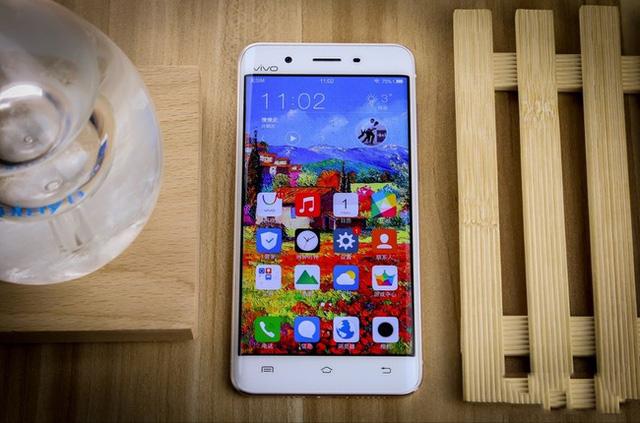 man hinh cong xu huong samsung di dau tat ca cac hang trung quoc khac phai hoc tap