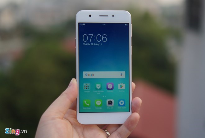 loat smartphone gia re cau hinh cao moi ve viet nam