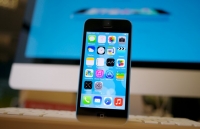 iphone 5s hang xach tay giam gia manh xuong duoi muc 3 trieu dong
