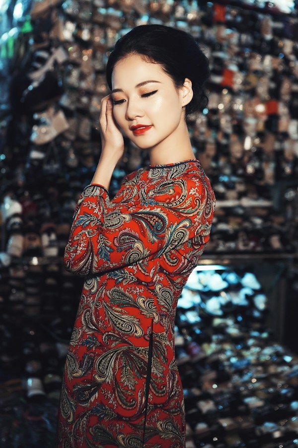 mot ao dai duoc nhieu sao viet khoe dip gan tet