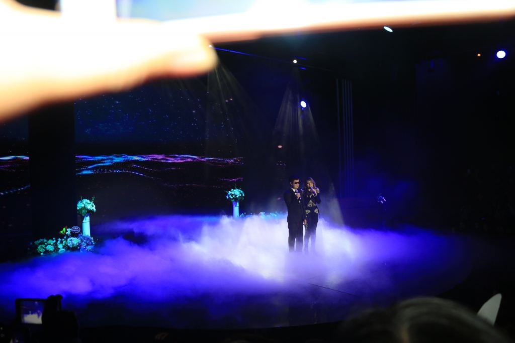 dat dao cam xuc trong dem nhac cua my tam tai ha noi