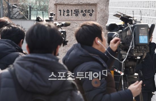 fan vay kin dia diem to chuc le cuoi bi rain va kim tae hee