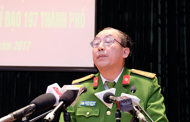 cong an ha noi co quan cang to cang chiem nhieu via he long duong