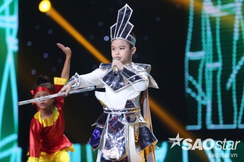 Giọng hát Việt nhí 2016: Cặp đôi Cao Thắng - Đông Nhi khóc nghẹn khi phải loại trò cưng giong hat viet nhi 2016 cap doi nhi thang khoc nghen khi phai loai tro cung