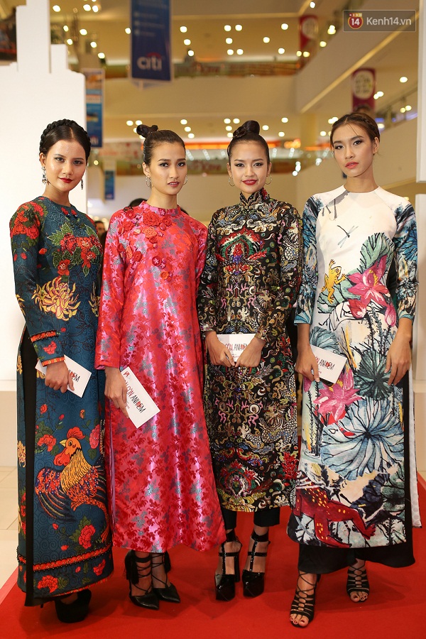 ngoc trinh hoa than thanh quy co sai gon xua noi bat giua su kien