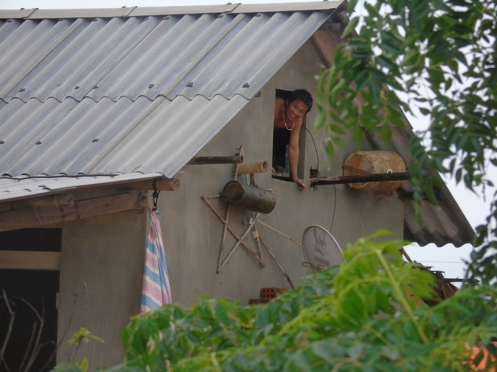 nhung hinh anh rot nuoc mat tai vung ron lu