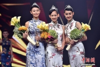 hoa hau trung quoc kho so sau vu giat bo ty phu cua naomi campbell