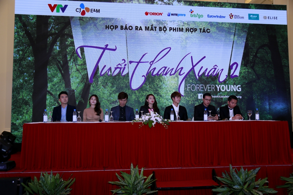 kang tae oh va nha phuong trai long ve nu hon 30 phut