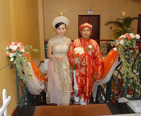 nhung nguoi tinh dai gia dang tuoi cha me cua sao viet