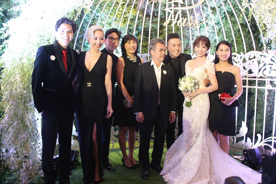 dan sao viet dinh dam du tiec cuoi cua tran thanh hari won