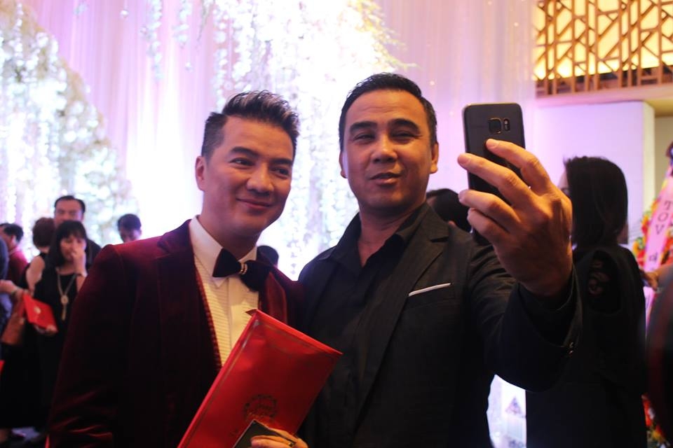 dan sao viet dinh dam du tiec cuoi cua tran thanh hari won