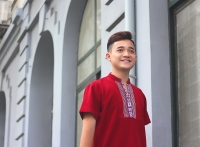 chuyen cam dong ve nhung nguoi nang long voi co vat tay nguyen