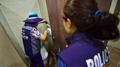 Biệt đội săn máy quay lén 'biến thái' ở Hàn Quốc