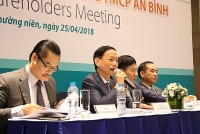 cuu tong giam doc vingroup chinh thuc ngoi ghe nong abbank