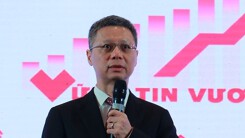 Lãnh đạo Techcombank nói gì về cổ phiếu liên tục giảm sàn?